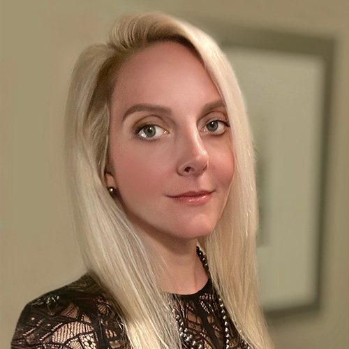 ‍Diana Maichin '06